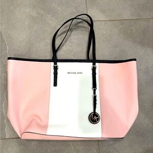 Michael Kors Saffiano Leather Jet Set Tote Large EUC black white & blush pink